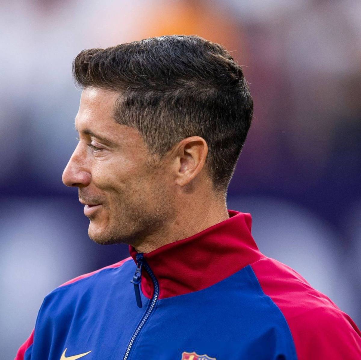 KY Sports包含莱万多夫斯基连续十五场比赛得分超过重返赛场，篮网不断突破！的词条