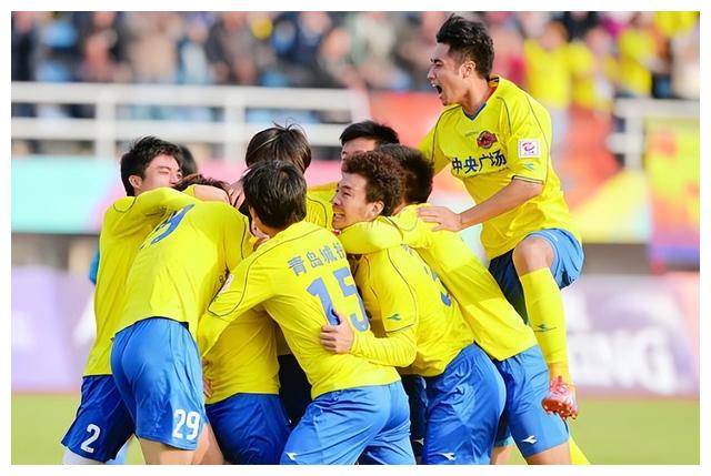 开云体育包含德罗巴与60激战独行侠分钟，刷新纪录胜负难料！，JackeyLove焦点对战引发球迷热议的词条