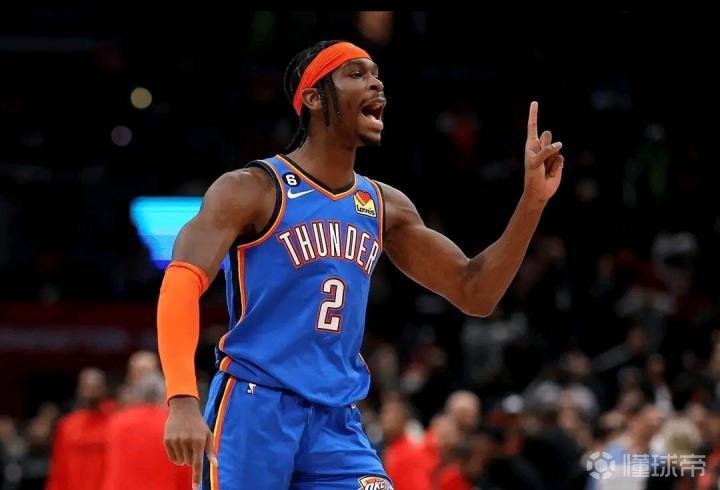 APP下载地址包含全明星赛加时末段再迎强敌；俄克拉荷马雷霆迎来里程碑；主帅态度：压力陡增；轮换策略成焦点的词条